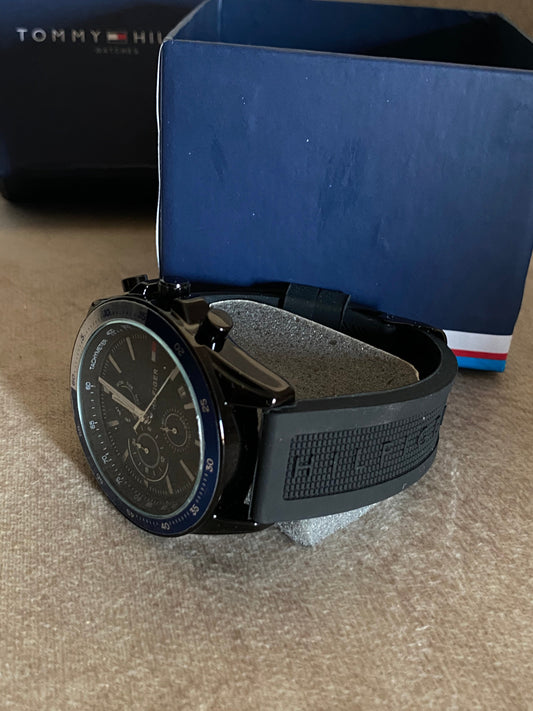 Tommy Hilfiger bank men's watch in black