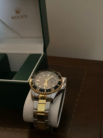 Rolex submarine men's watch in silver & gold